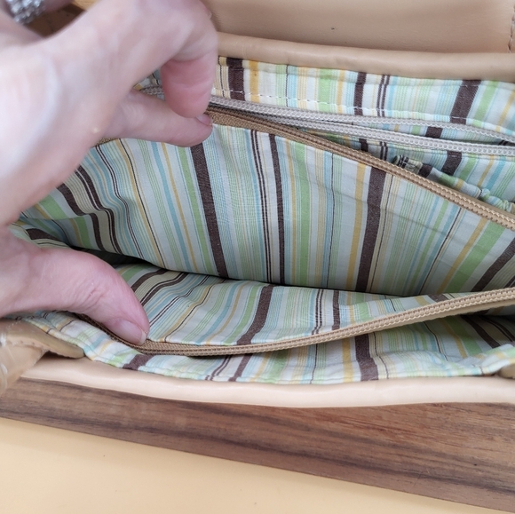 Cole Haan Orange Woven Straw Handbag with Magnetic Closure, 12×7×4, Like New - Picture 5 of 7